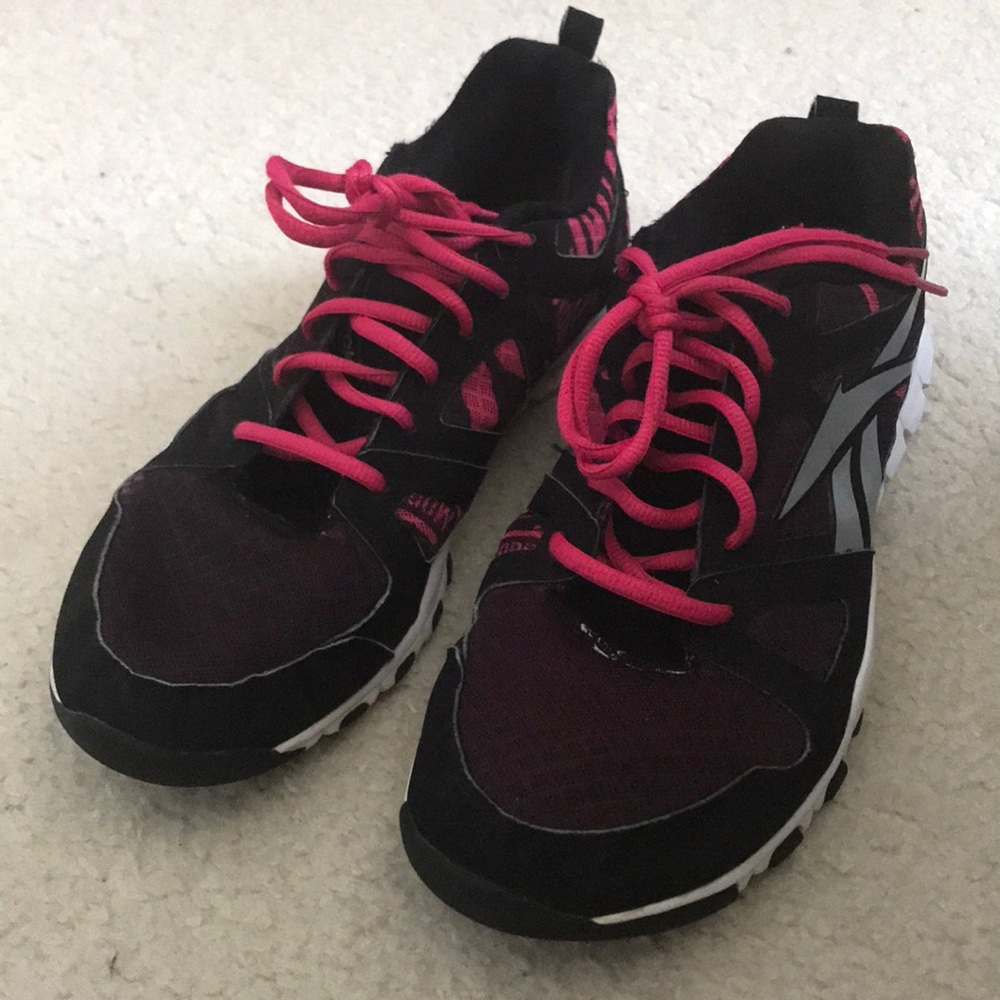 Reebok sneakers - Picture 1 of 8